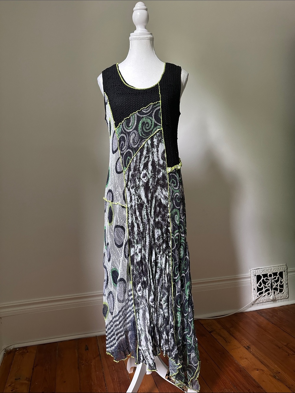 CATIVA Abstract Art Boho Mixed Print Asymmetrical‎ Sleeveless Dress Medium